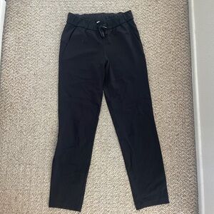 Lululemon Cropped Pants
